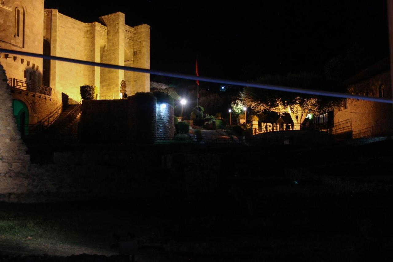 Kruja Albergo Diffuso , Inside Kruja Castle ภายนอก รูปภาพ
