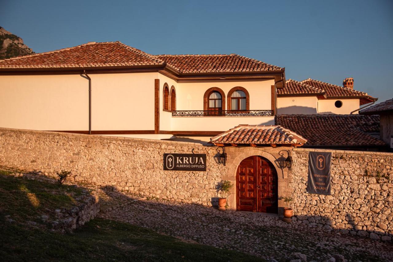 Kruja Albergo Diffuso , Inside Kruja Castle ภายนอก รูปภาพ