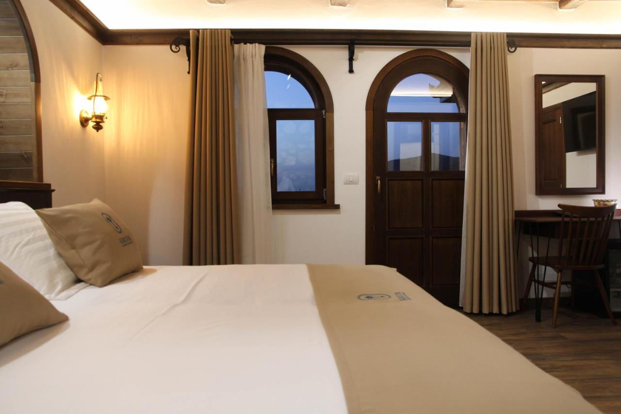 Kruja Albergo Diffuso , Inside Kruja Castle ภายนอก รูปภาพ