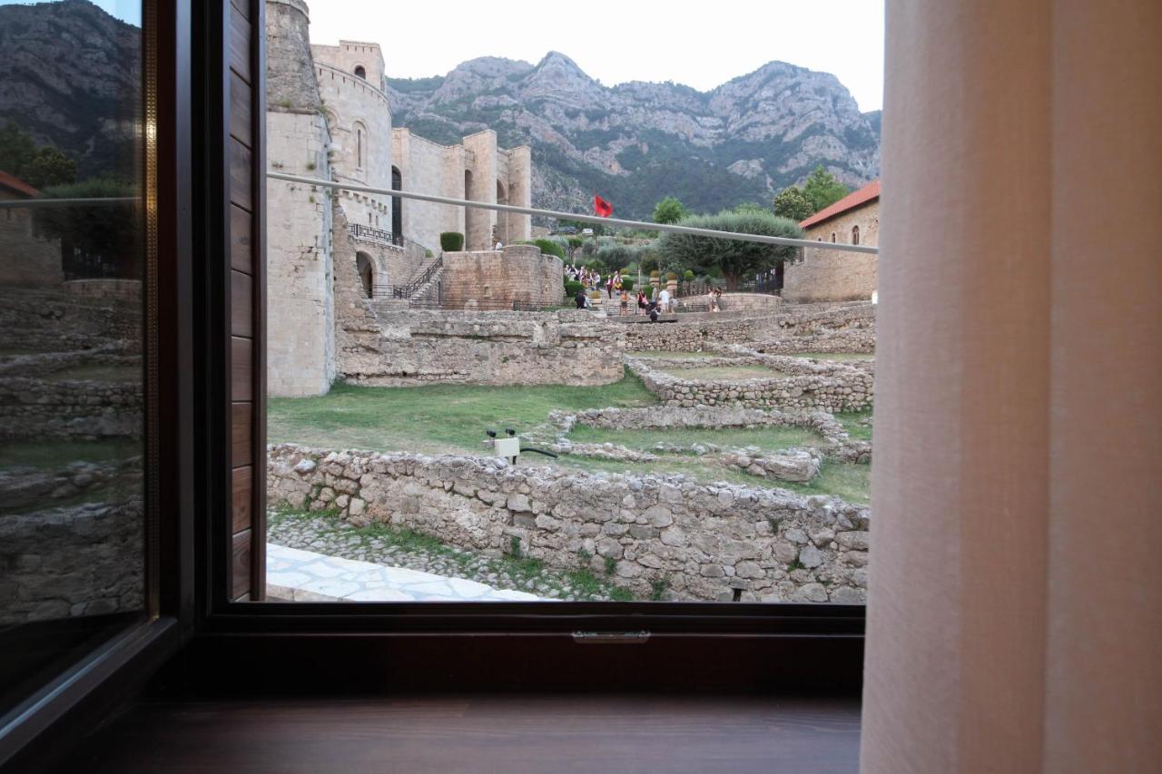 Kruja Albergo Diffuso , Inside Kruja Castle ภายนอก รูปภาพ
