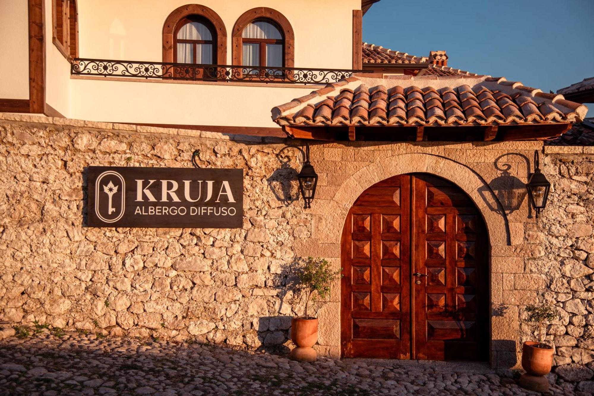 Kruja Albergo Diffuso , Inside Kruja Castle ภายนอก รูปภาพ